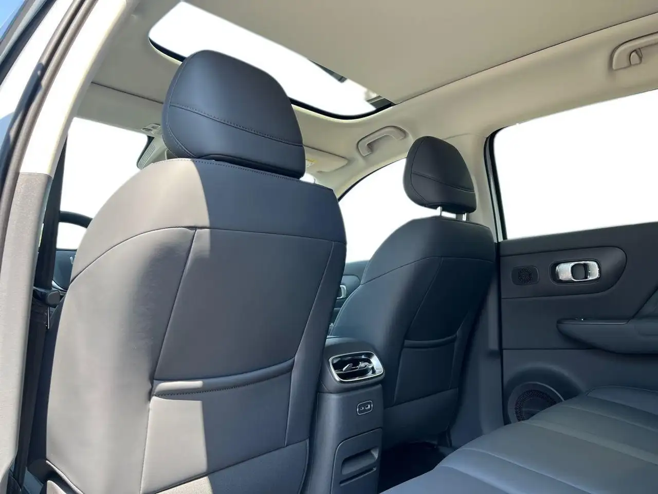 Leapmotor B10 REEV HYBRID Design, миниатюра 16