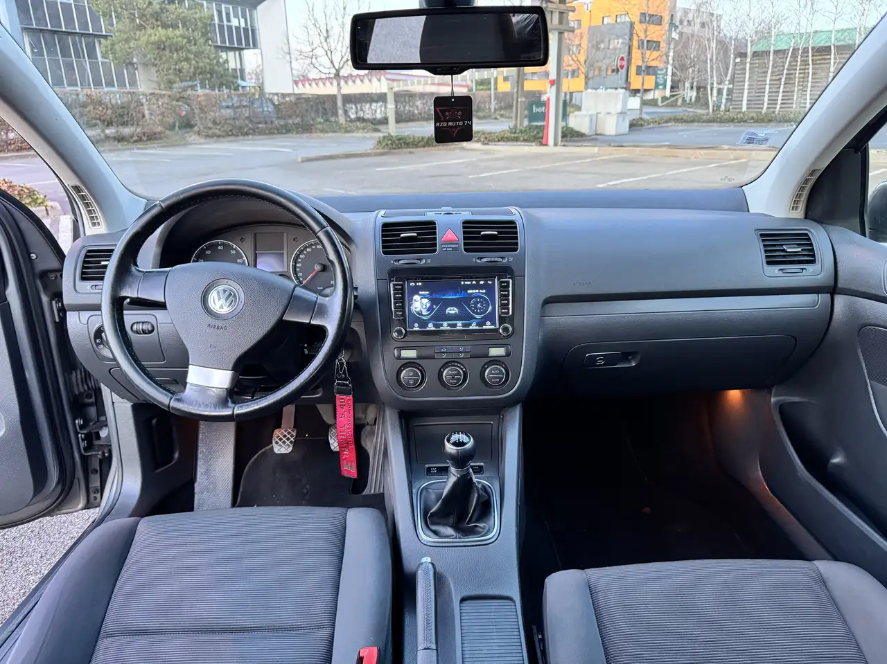 Volkswagen Golf Standard Model — photo 4