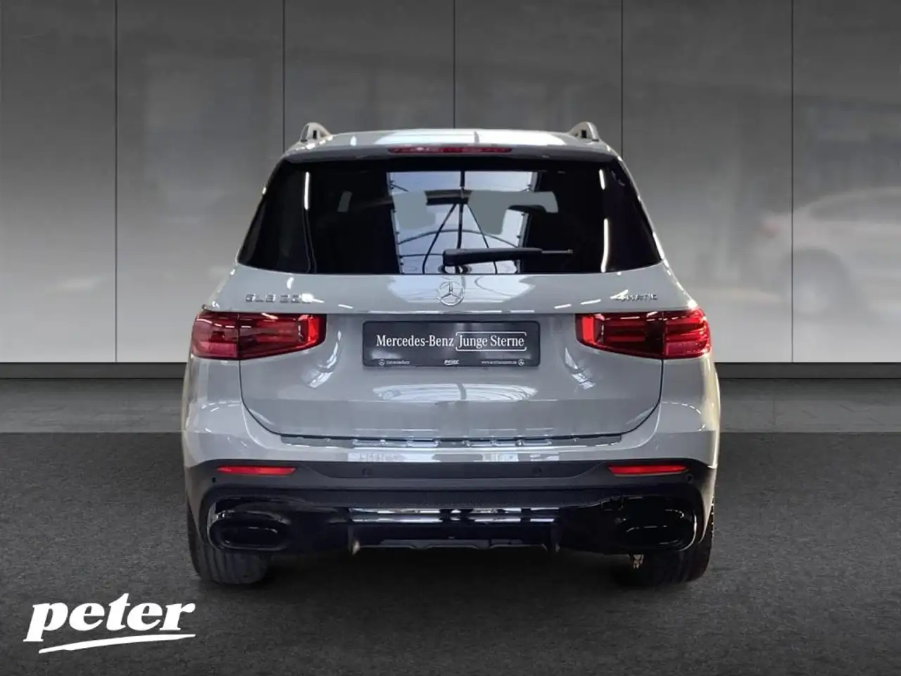 Mercedes-Benz GLB 220 4MATIC AMG+NIGHT+20"+AHK+MULTIBEAM+360°+ 4