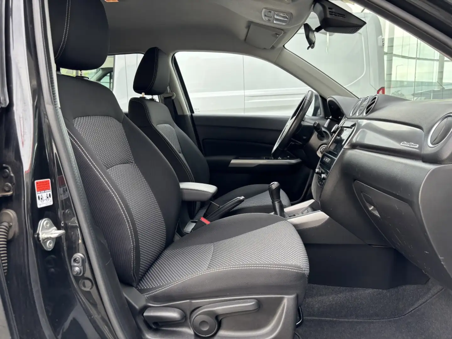 Suzuki Vitara 1.0 B.jet AllGrip Select 4X4 Trekhaak Carplay Came Nero - 2