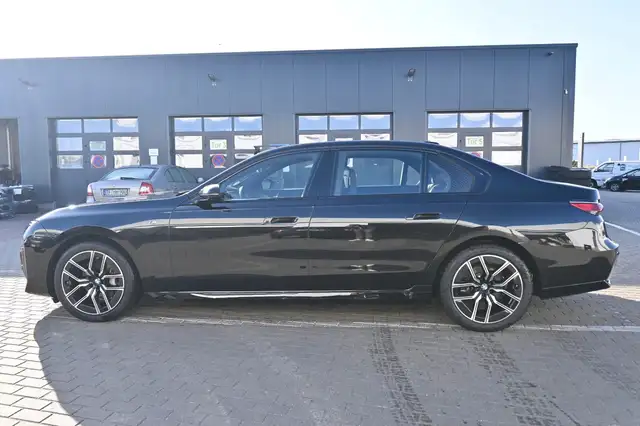 BMW M view 3