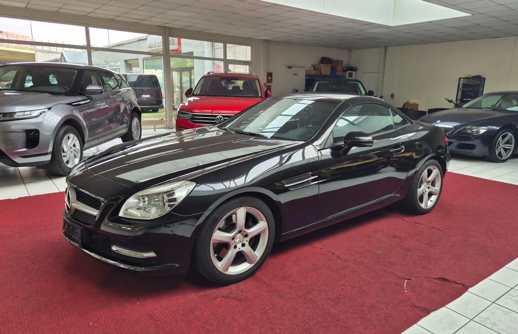Mercedes-Benz SLK 250 COMAND+LEDER+PANO+H&K+XENON+AIRSCARF+SHZ Schwarz - 1