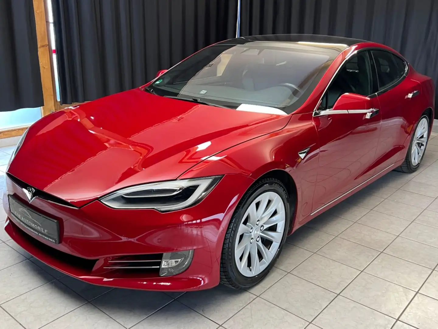 Tesla Model S 75D *ALLRAD*SUPERCHARGER*AUT.FAHREN*VOLL Rouge - 1