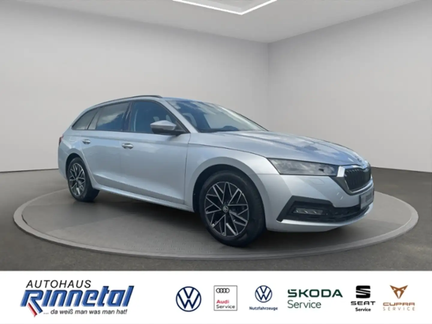 Skoda Octavia Combi 2.0 TDI Ambition MATRIX LED+COLUMB+PDC+GRA+ Silber - 2