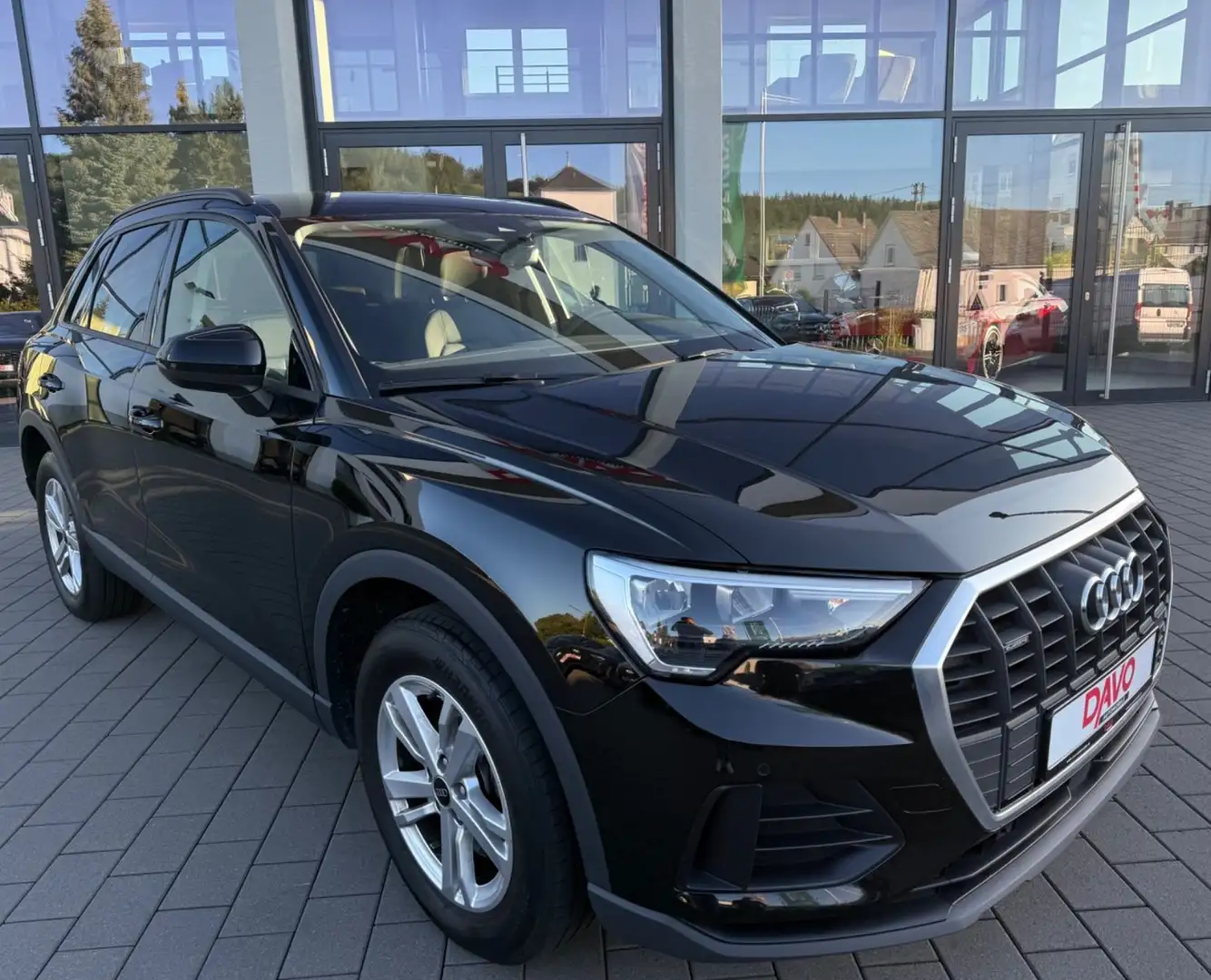 Audi Q3 40 TDI quattro S-tronic/R-Kamera/ACC Noir - 1
