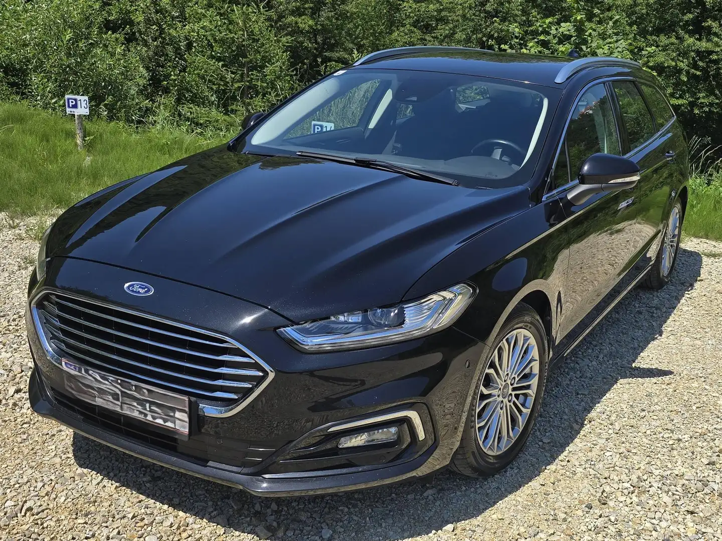 Ford Mondeo Mondeo Traveller Titanium 2,0 Hybrid Aut. Titanium Schwarz - 1