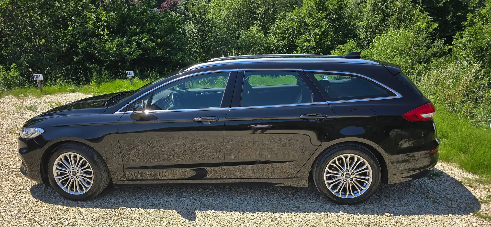 Ford Mondeo Mondeo Traveller Titanium 2,0 Hybrid Aut. Titanium Schwarz - 2