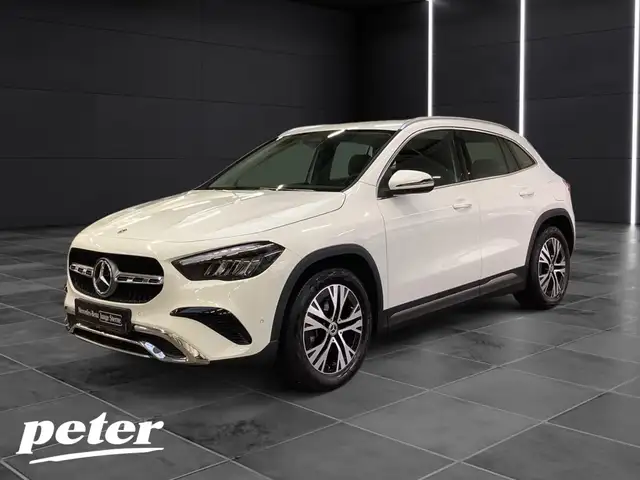 Mercedes-Benz GLA 200 d 4M Progressive/Off Road/LED/Kamera/
