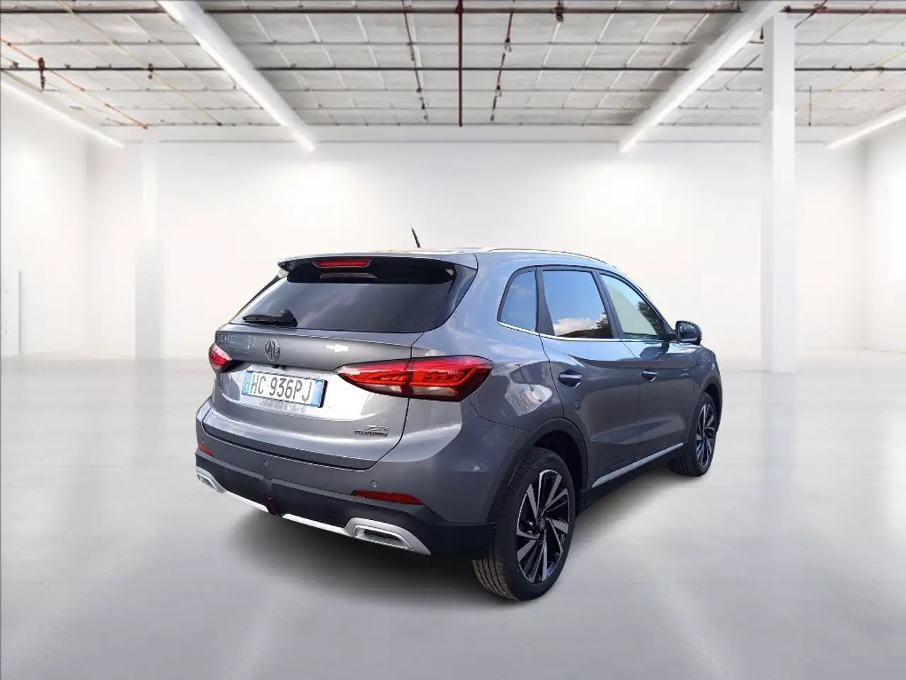 MG ZS 1.5 hybrid+ Luxury auto 7