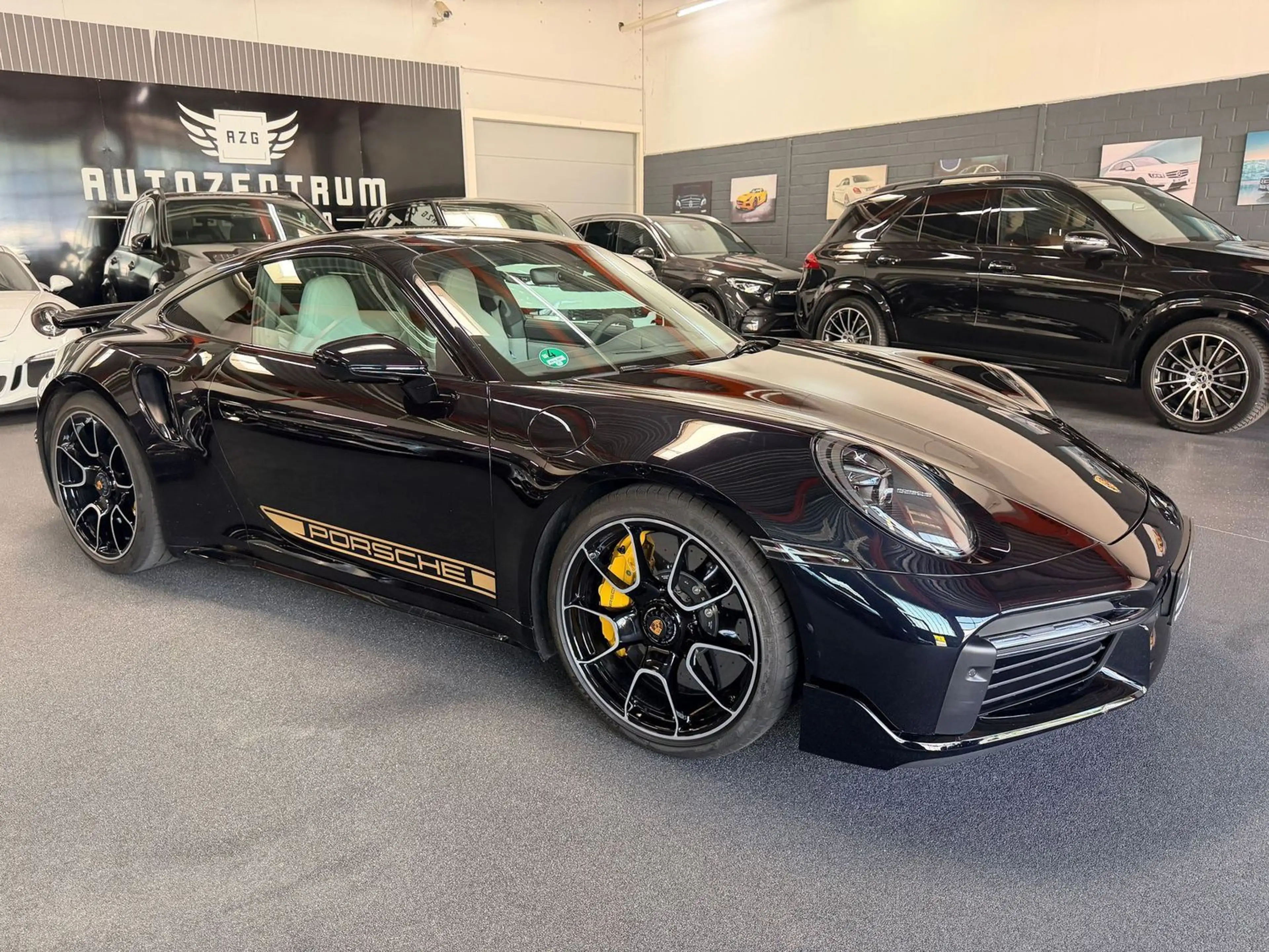 Porsche 992 Turbo S CARBON/AERO/MATRIX/KERAMIK/BURMESTER — photo 4
