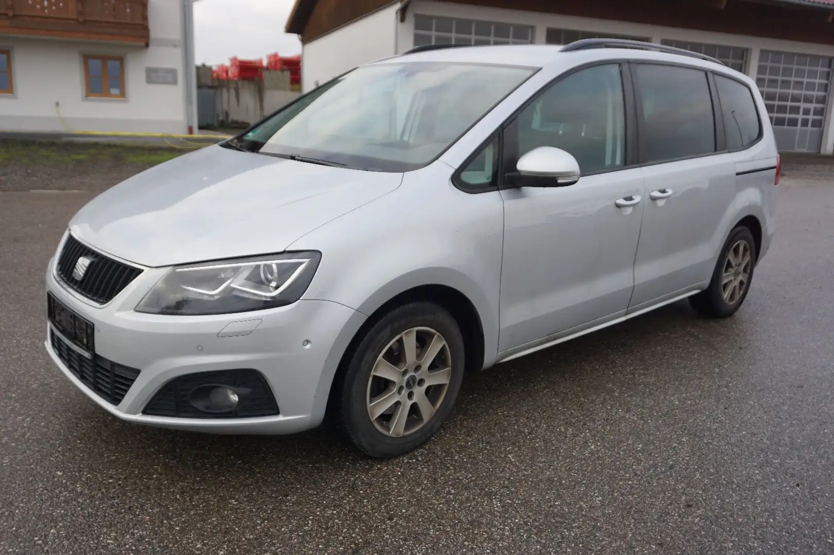 SEAT Alhambra Style Allrad/1.Hand/7-Sitzer/Scheckheft Silber - 1