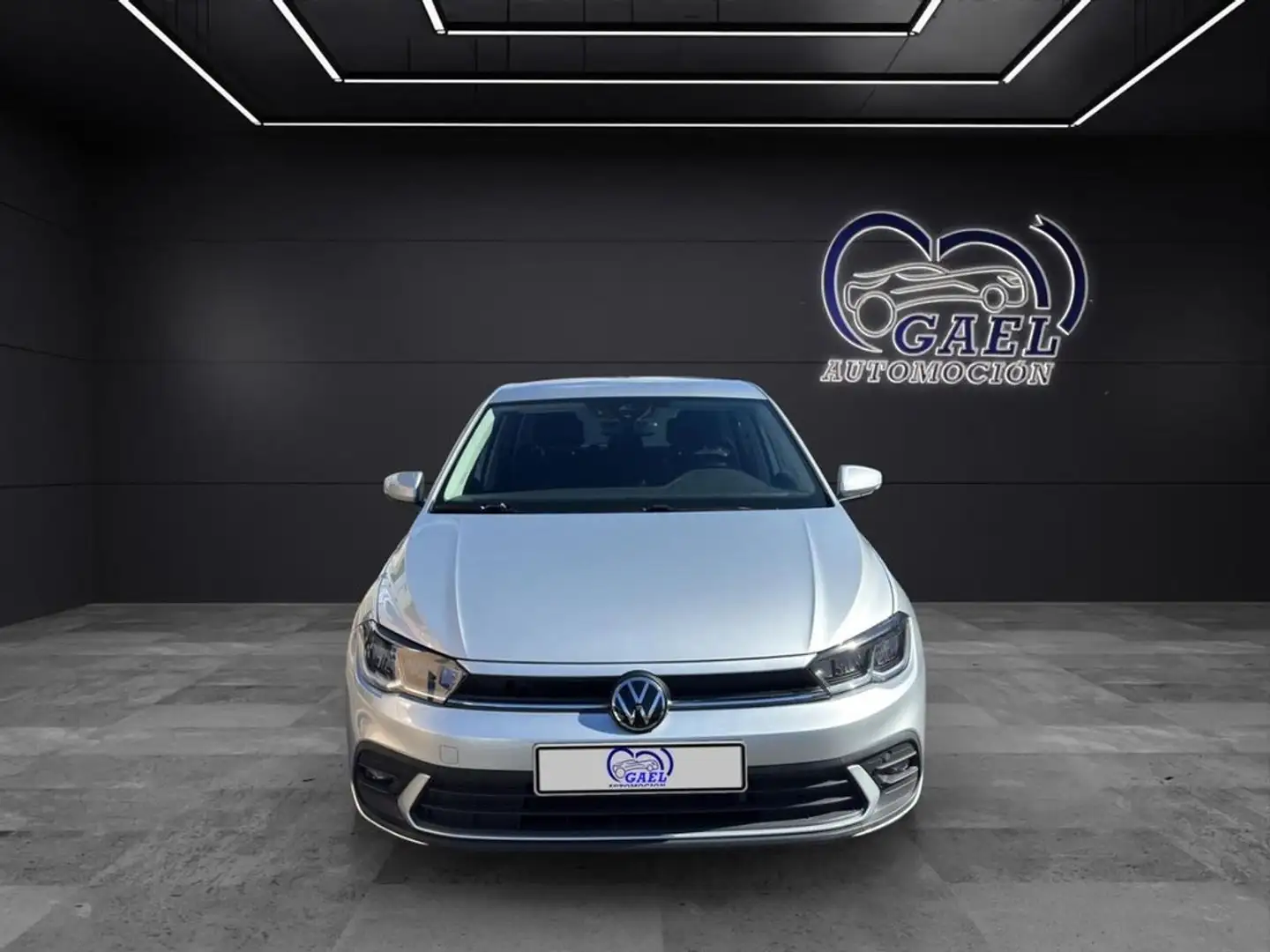 Volkswagen Polo 1.0 TSI Life 70kW Gris - 2