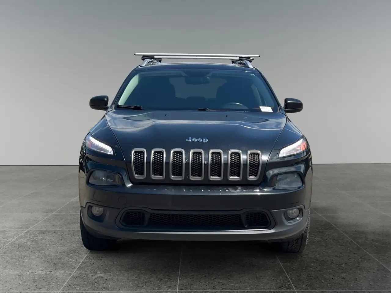 Jeep Cherokee photo Jeep Cherokee