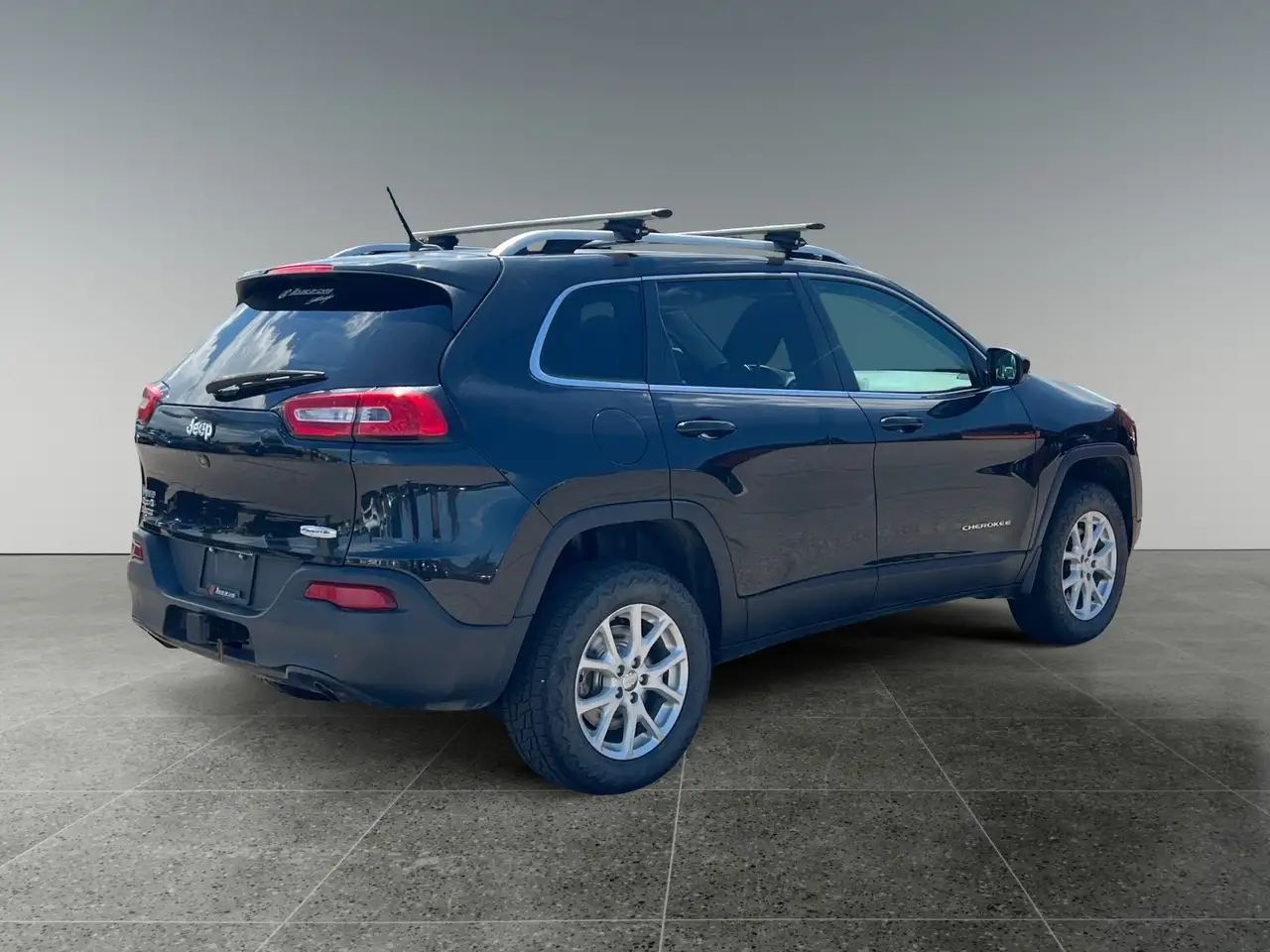 Jeep Cherokee photo Jeep Cherokee