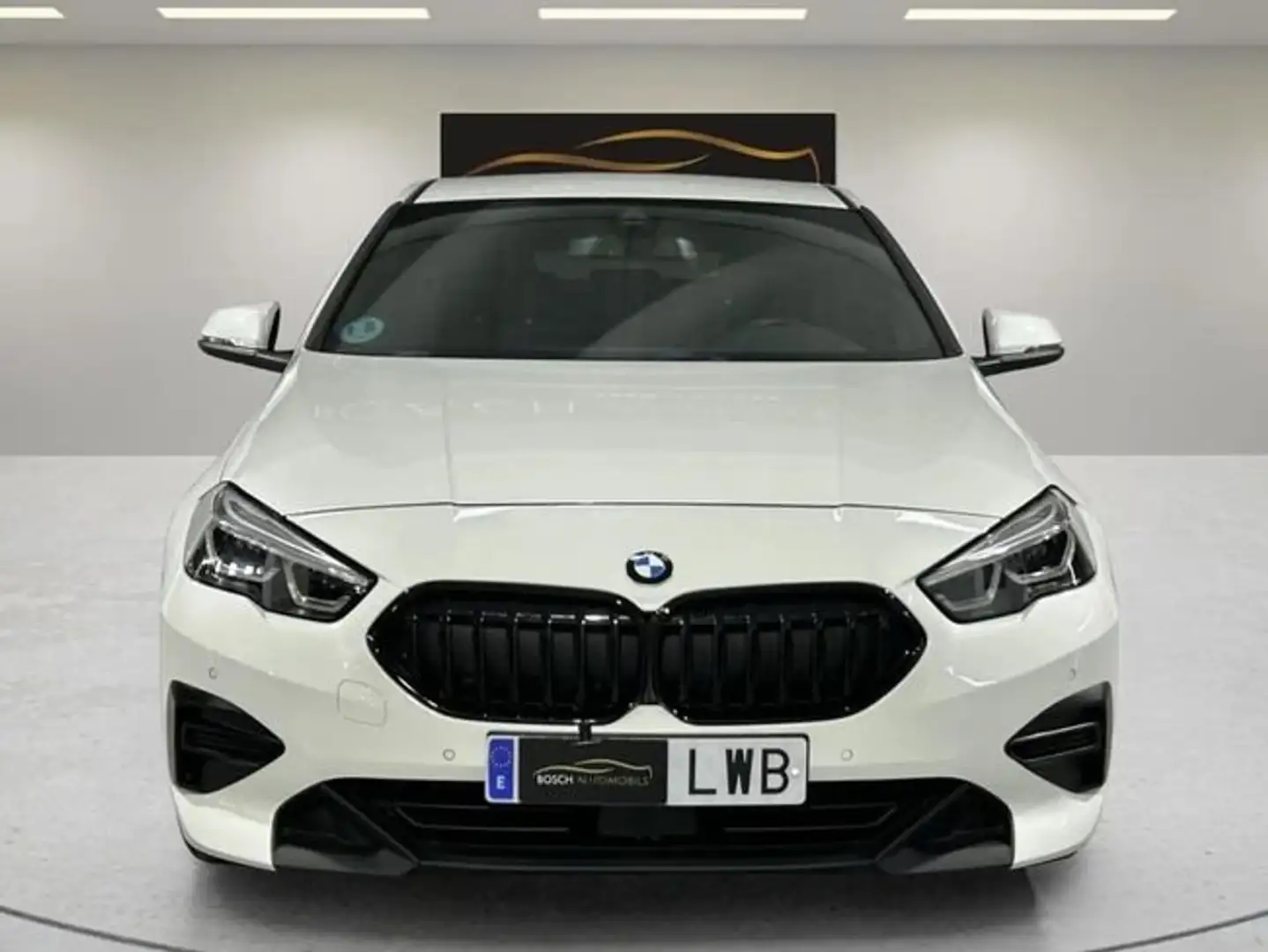 BMW 218 dA Gran Coupé Weiß - 2