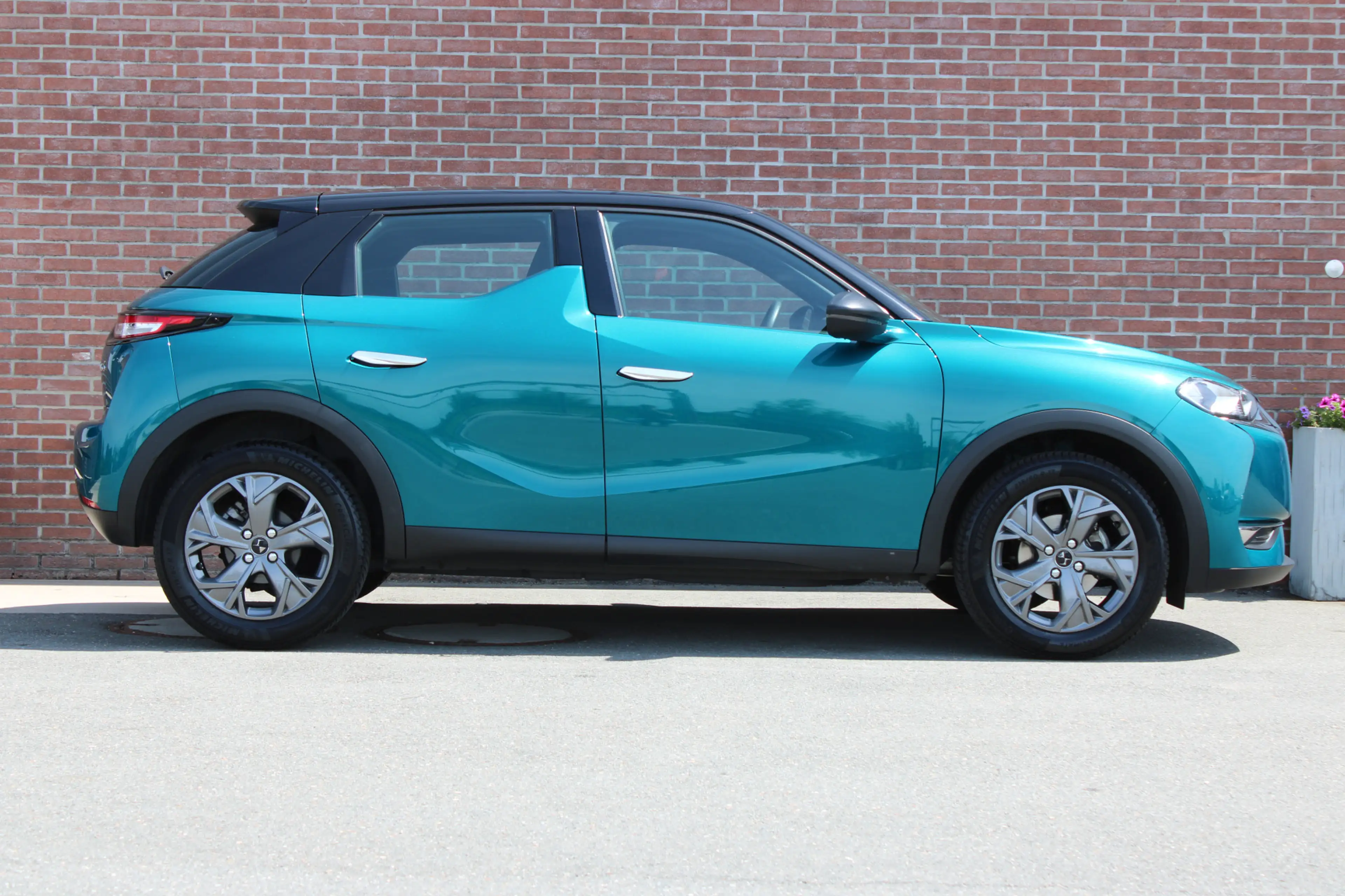 DS Automobiles DS 3 Crossback 1.2 PureTech 100PK Montmartre |17-INCH|DAB|CRUISE| — photo 16
