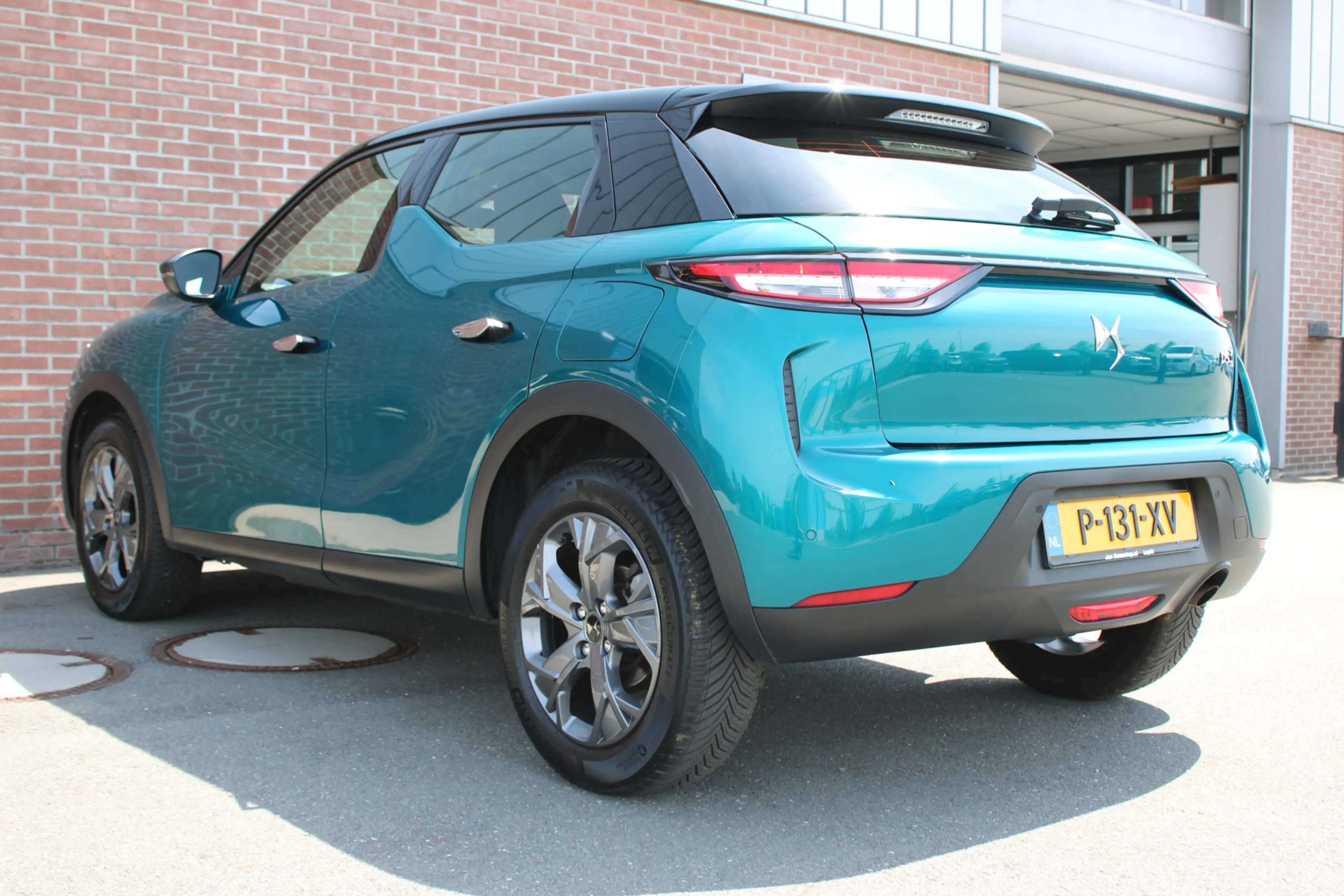 DS Automobiles DS 3 Crossback 1.2 PureTech 100PK Montmartre |17-INCH|DAB|CRUISE| — photo 27