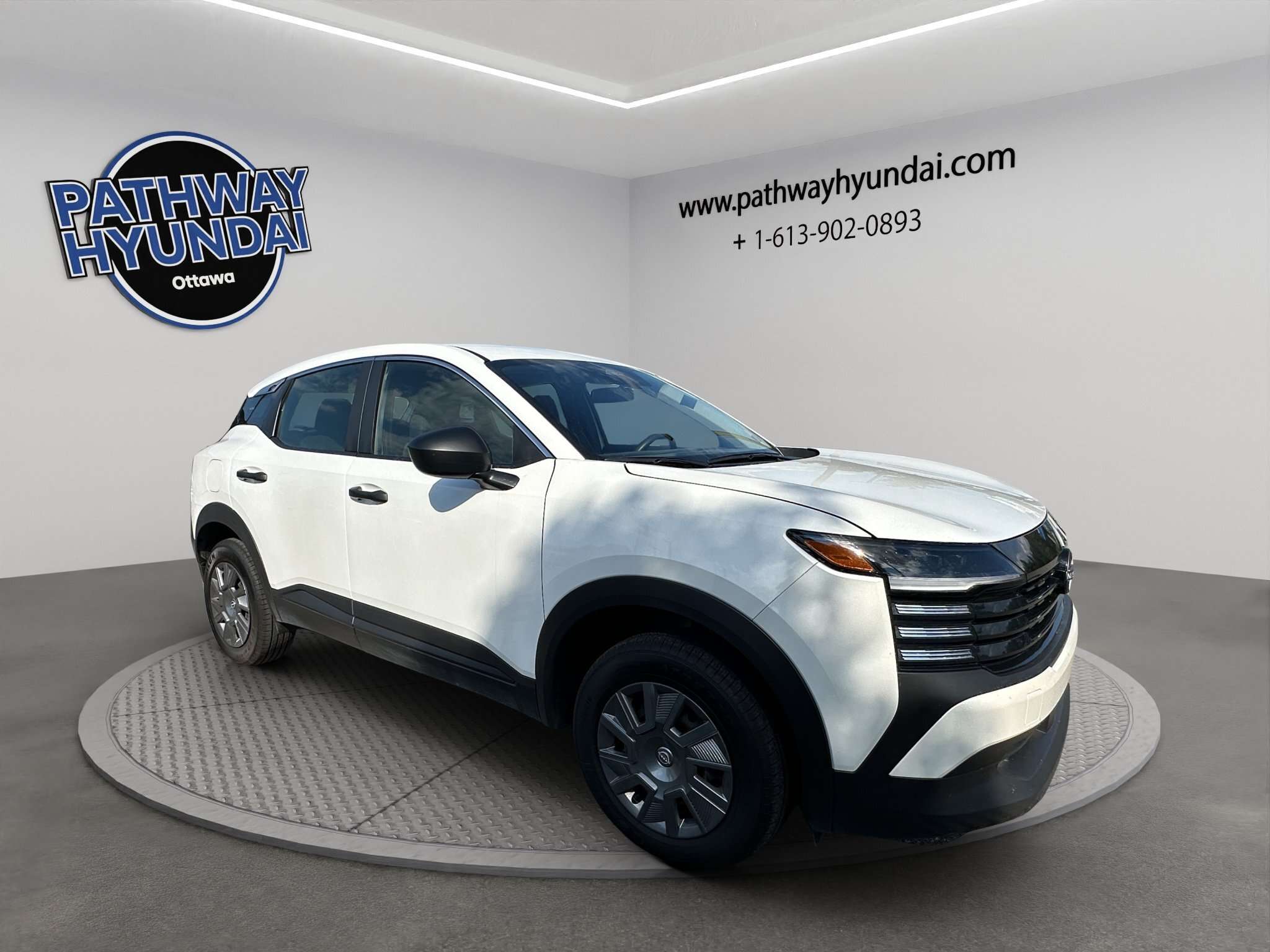 2025 Nissan Kicks S | Reverse Cam | Heated Seats