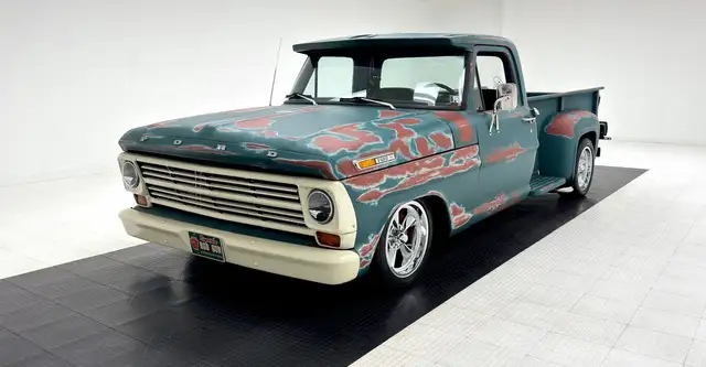Ford F 100 Long Bed Flareside Pickup