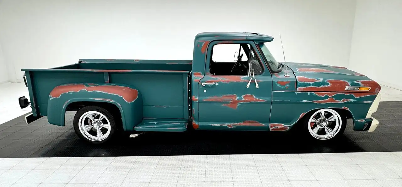 Ford F 100 Long Bed Flareside Pickup, foto 6