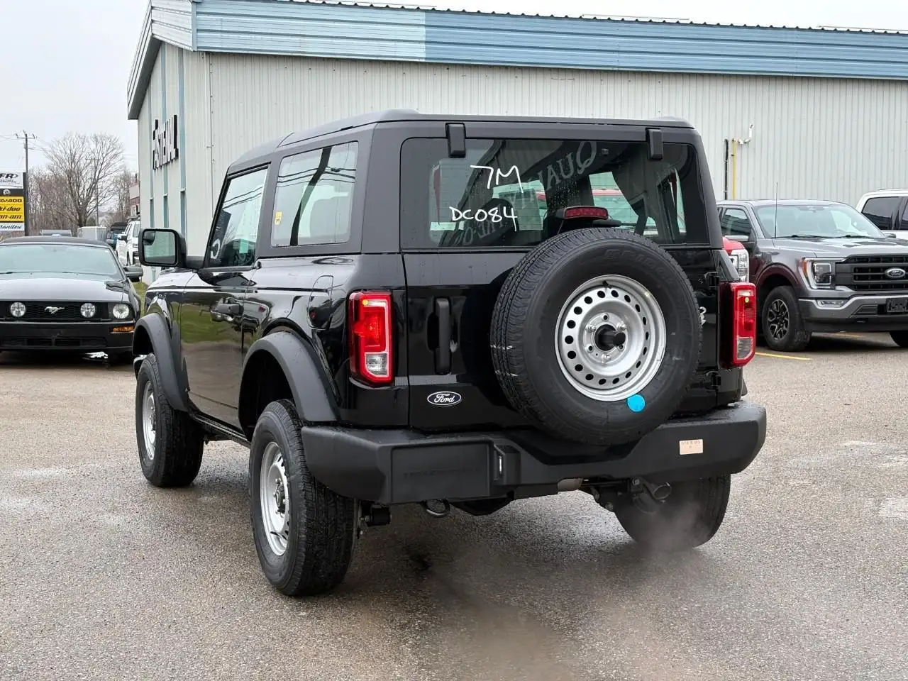 Ford Bronco снимка Ford Bronco