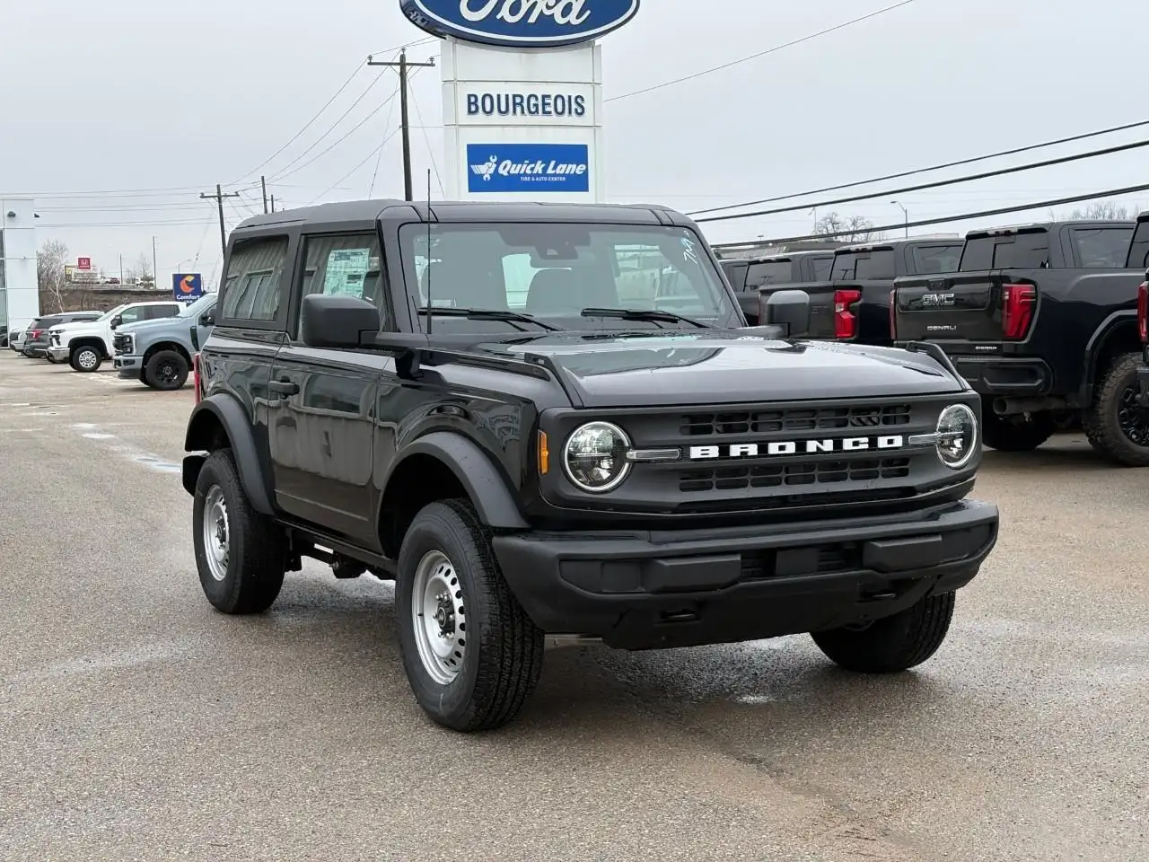 Ford Bronco снимка Ford Bronco
