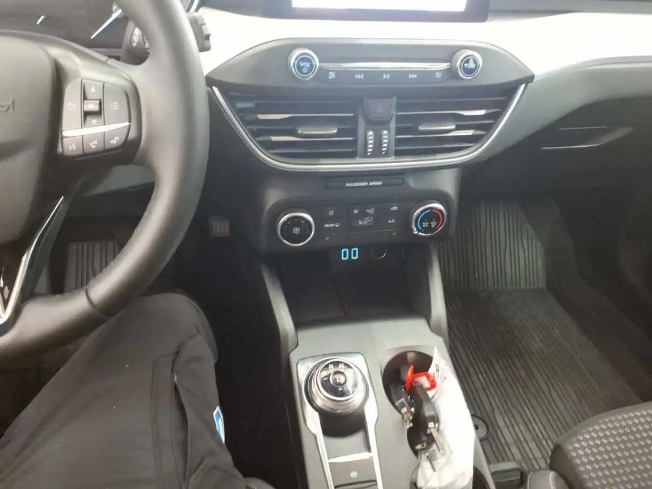 2022 Ford Focus CoolConnect Kamera*LED*Navi*LM*SHZ*Tempo, photograph 10
