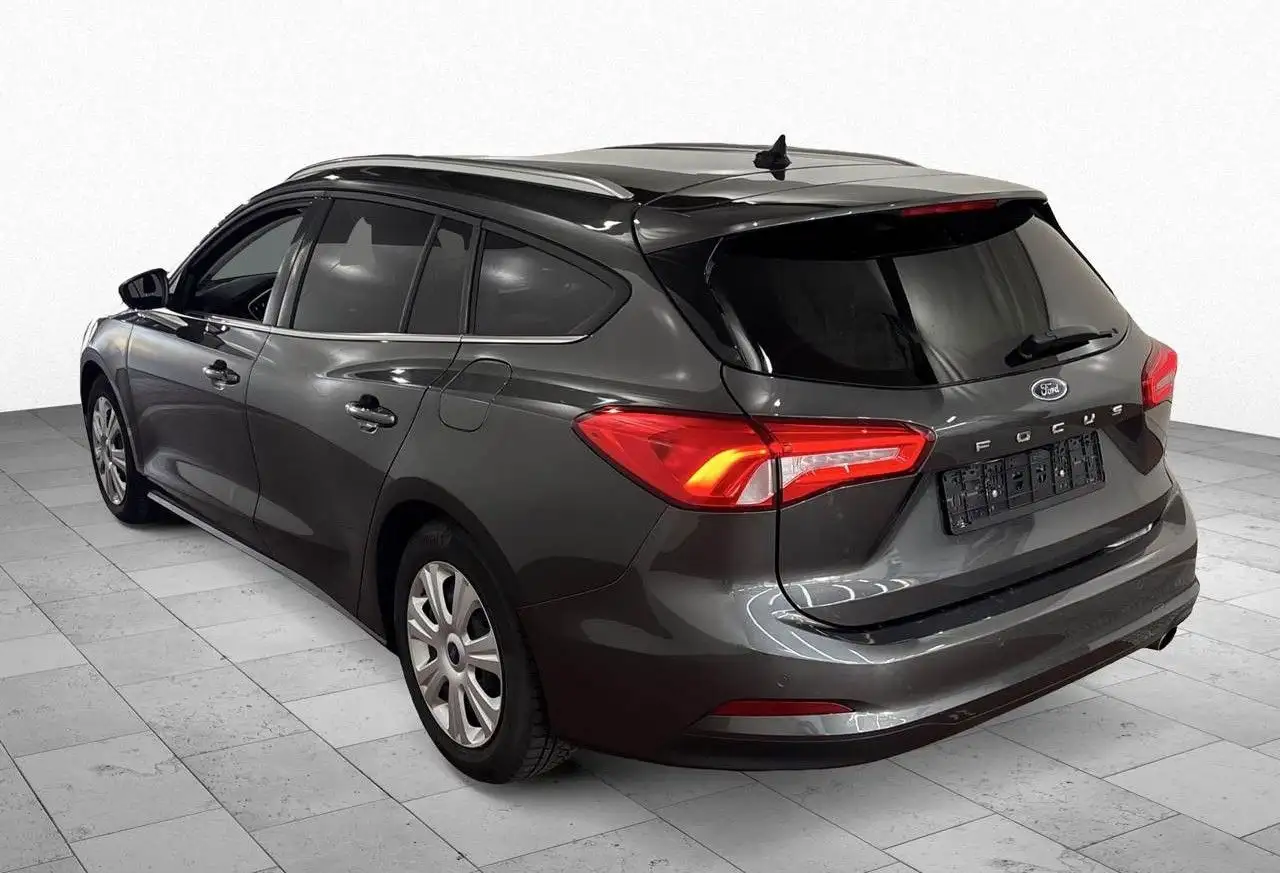 2022 Ford Focus CoolConnect Kamera*LED*Navi*LM*SHZ*Tempo, photograph 4
