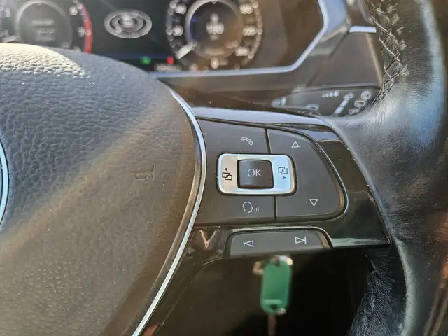 Volkswagen Tiguan view 21