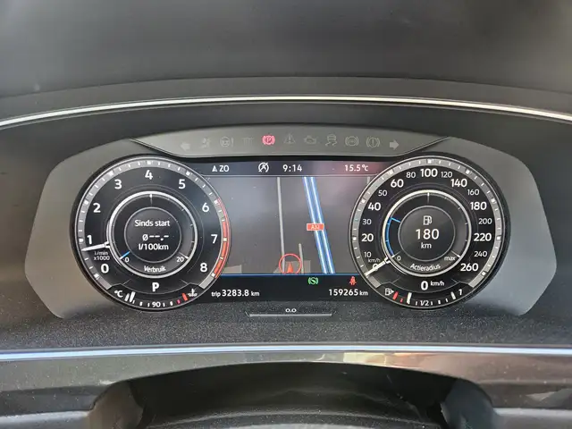 Volkswagen Tiguan view 9