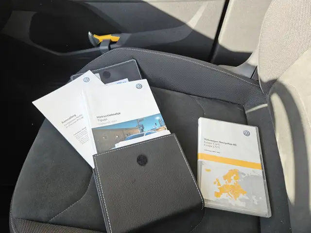 Volkswagen Tiguan view 25