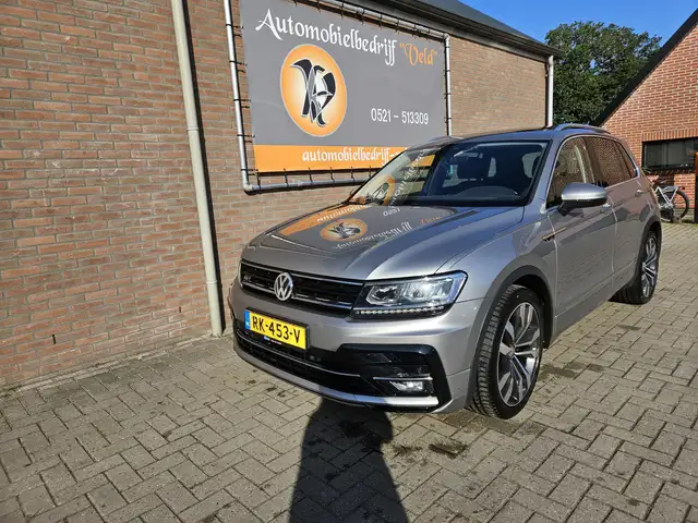 2018 Volkswagen Tiguan in Grey for sale
