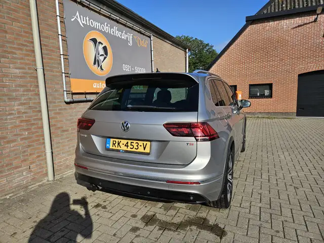 Volkswagen Tiguan view 28