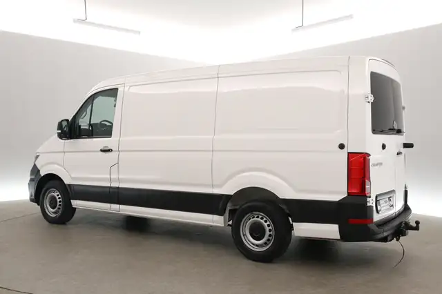 Volkswagen Crafter view 3