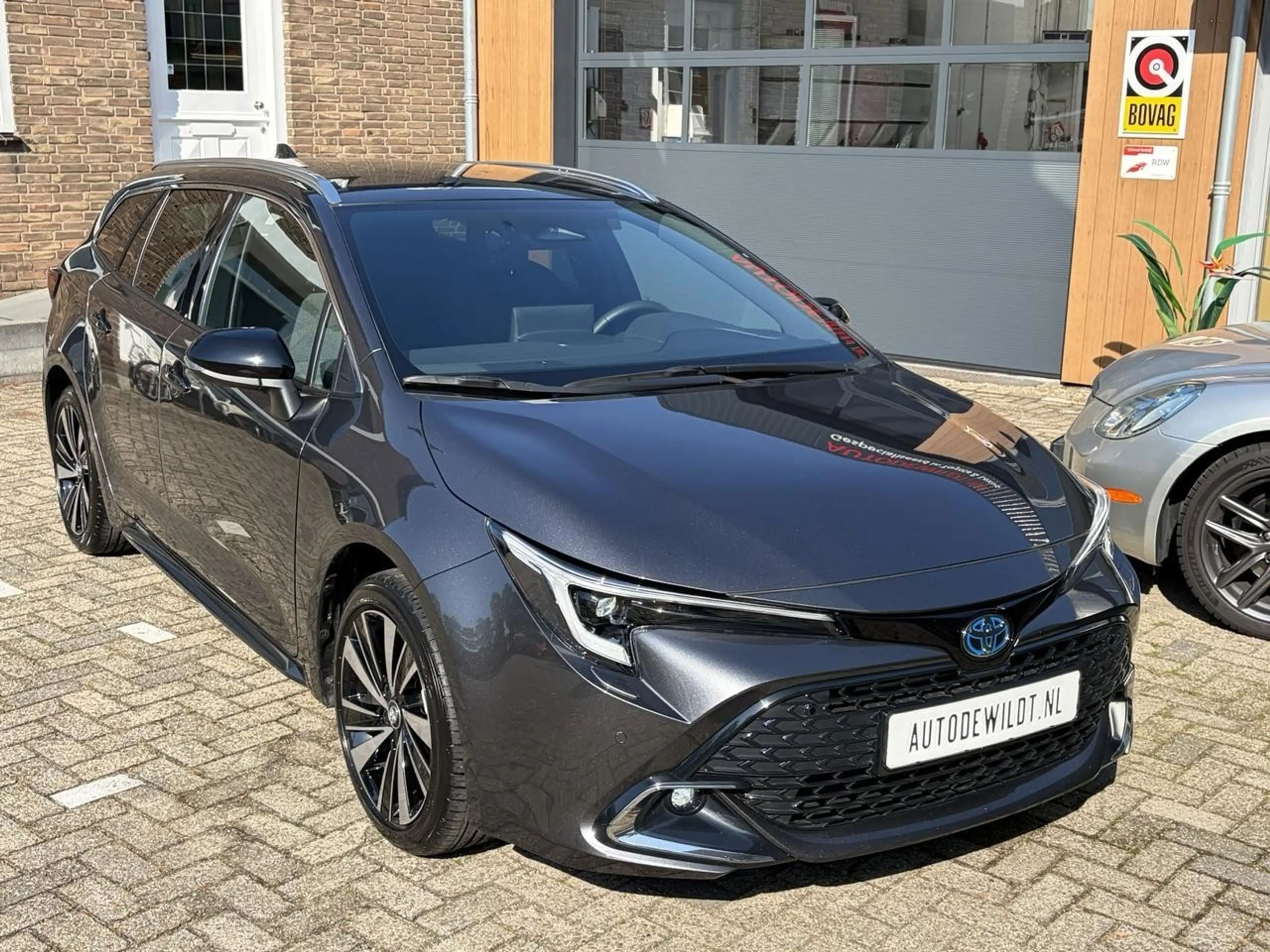 Toyota Corolla TS 1.8 Hybrid 140 Style A/T + FABRIEKSGARANTIE — photo 2