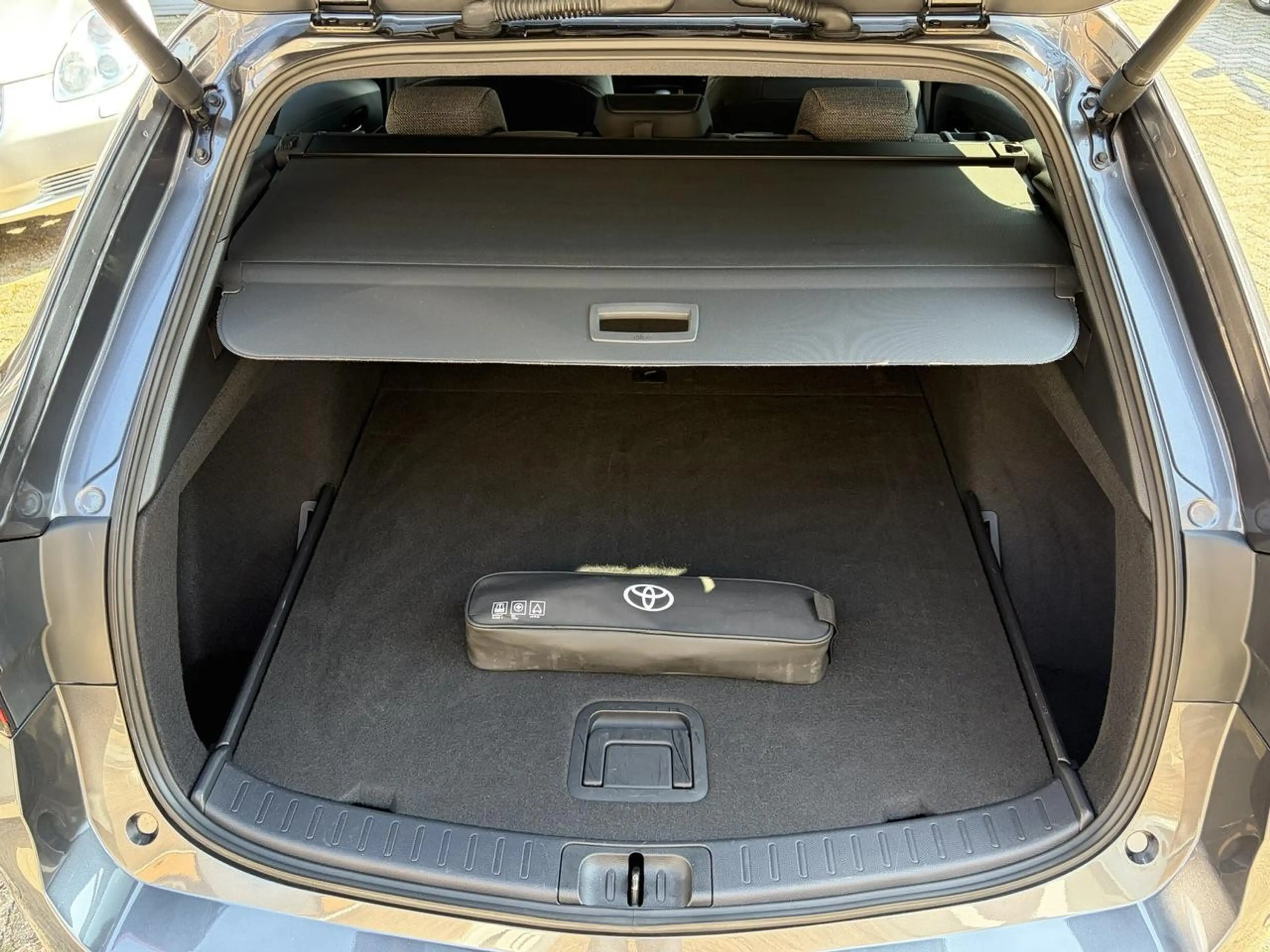 Toyota Corolla TS 1.8 Hybrid 140 Style A/T + FABRIEKSGARANTIE — photo 10