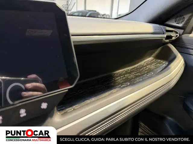 Jeep Compass view 16