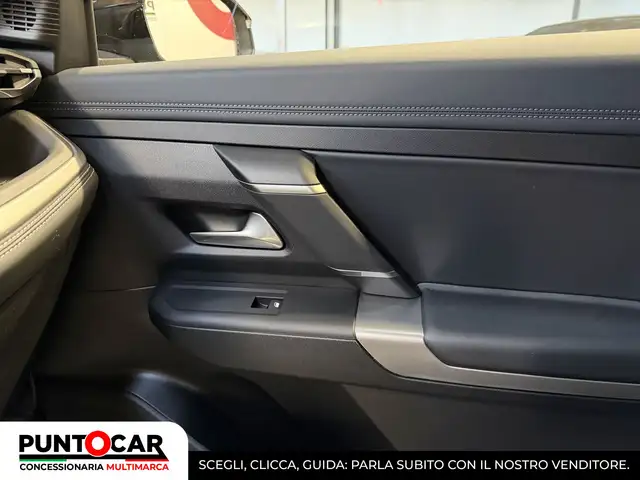 Jeep Compass view 17