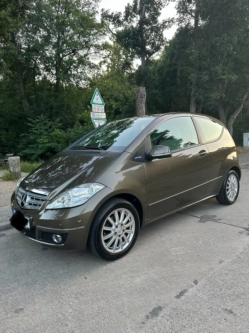 Mercedes-Benz A 160 BlueEFFICIENCY Avantgarde Bronze - 1