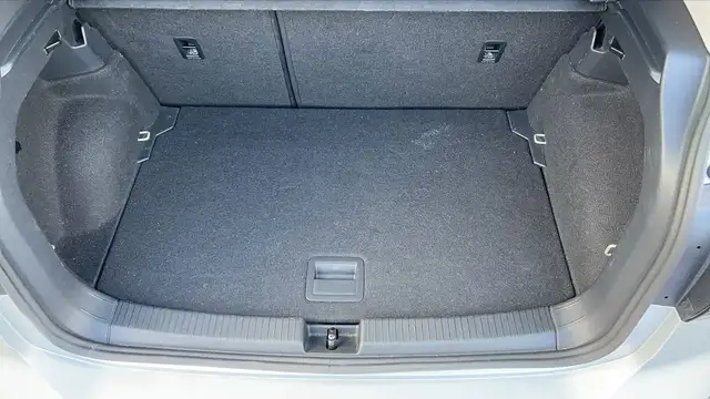 Volkswagen T-Cross view 14