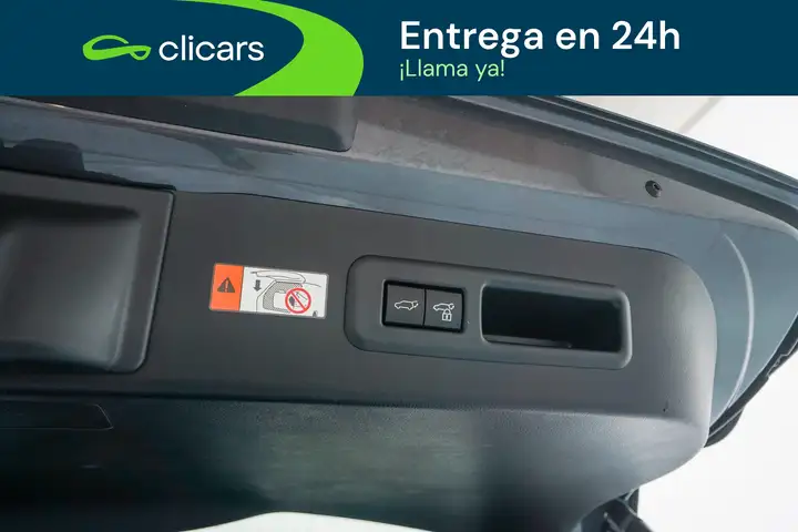 Lexus LBX 2024, foto 18