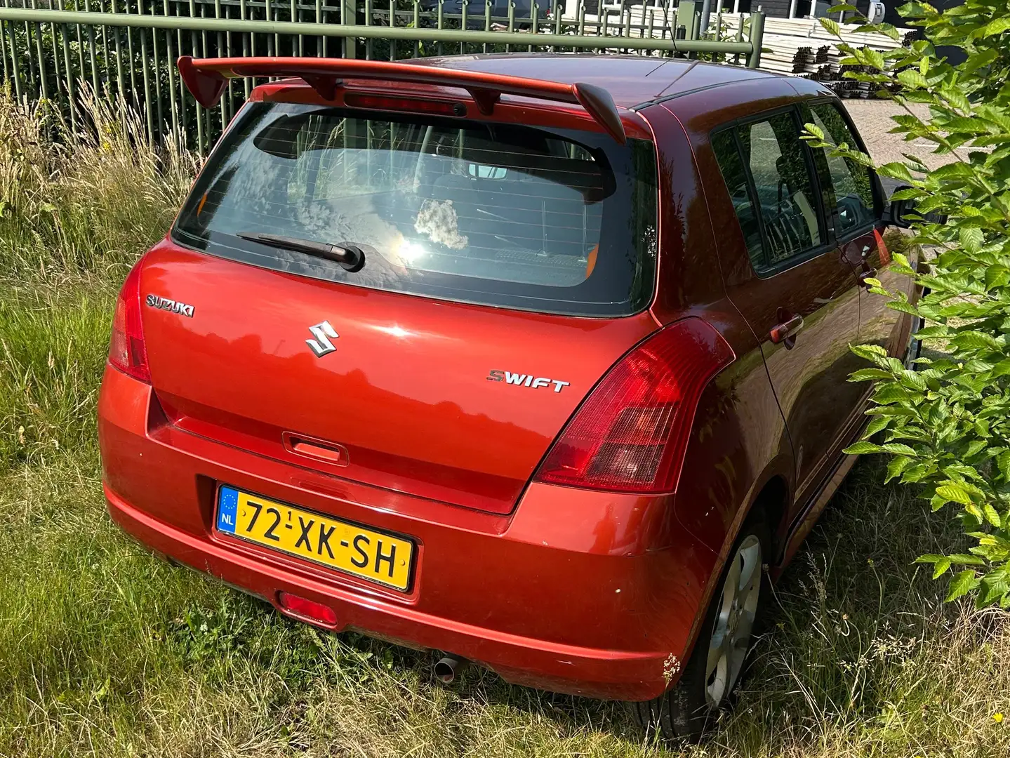 Suzuki Swift 1.3 GLS Oranje - 2