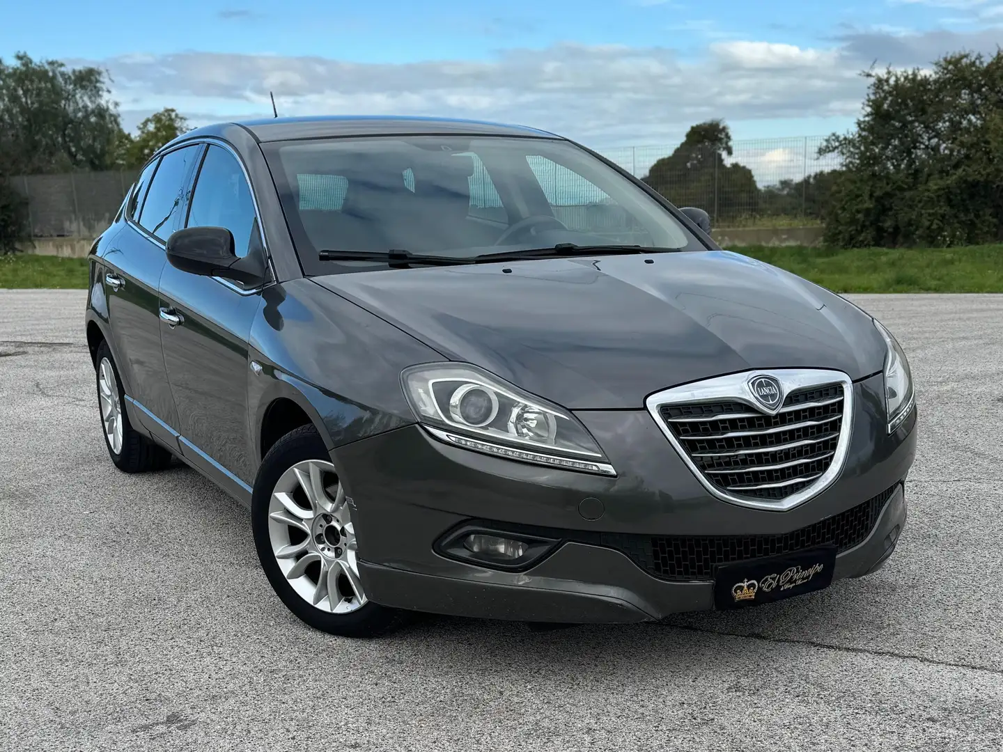 Lancia Delta Delta III 2008 1.6 mjt Silver 120cv Grigio - 1