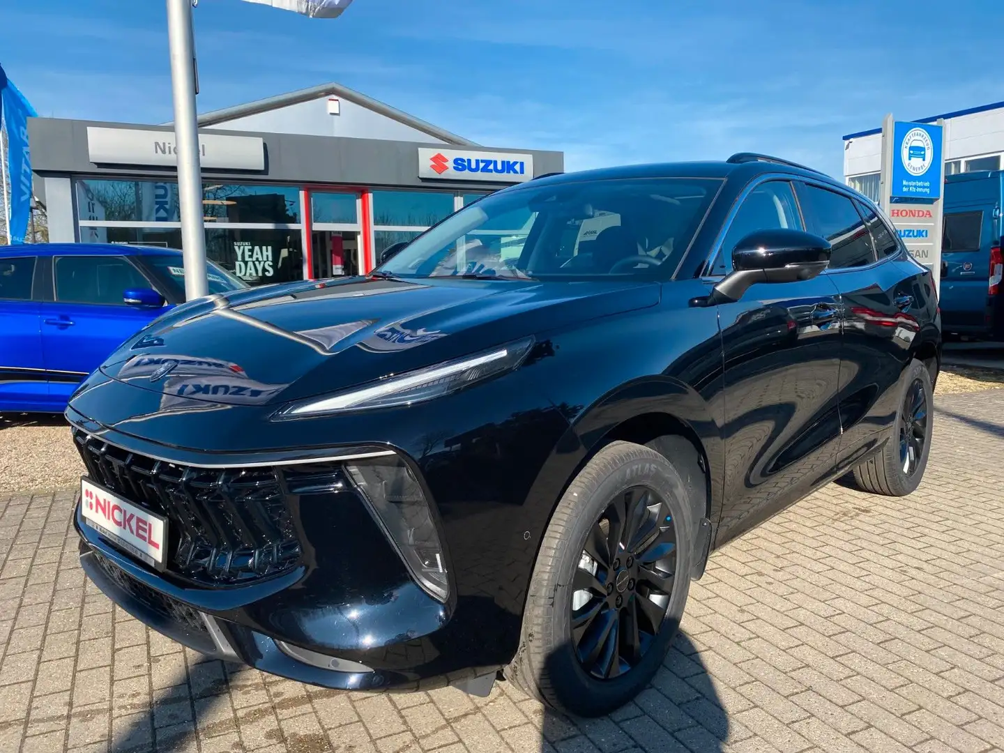 DFSK Forthing 5 /Panorama/360°/Sitzhzg. Schwarz - 1