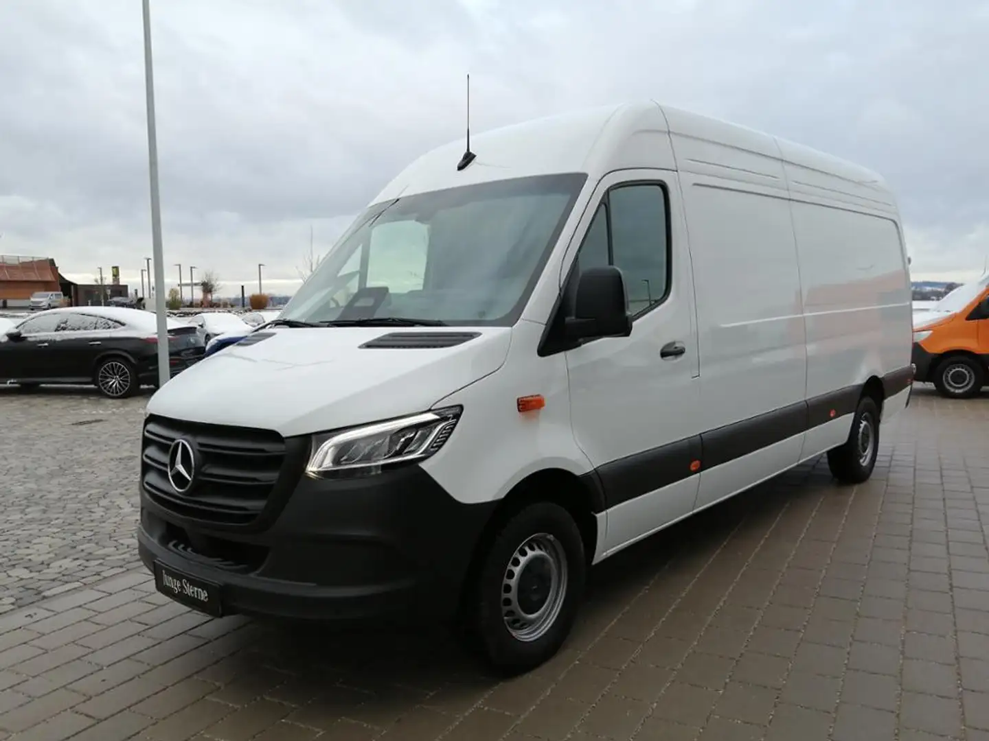Mercedes-Benz Sprinter 317 KA Pro L3H2 *Automatik* MBUX*Navi* Wit - 2