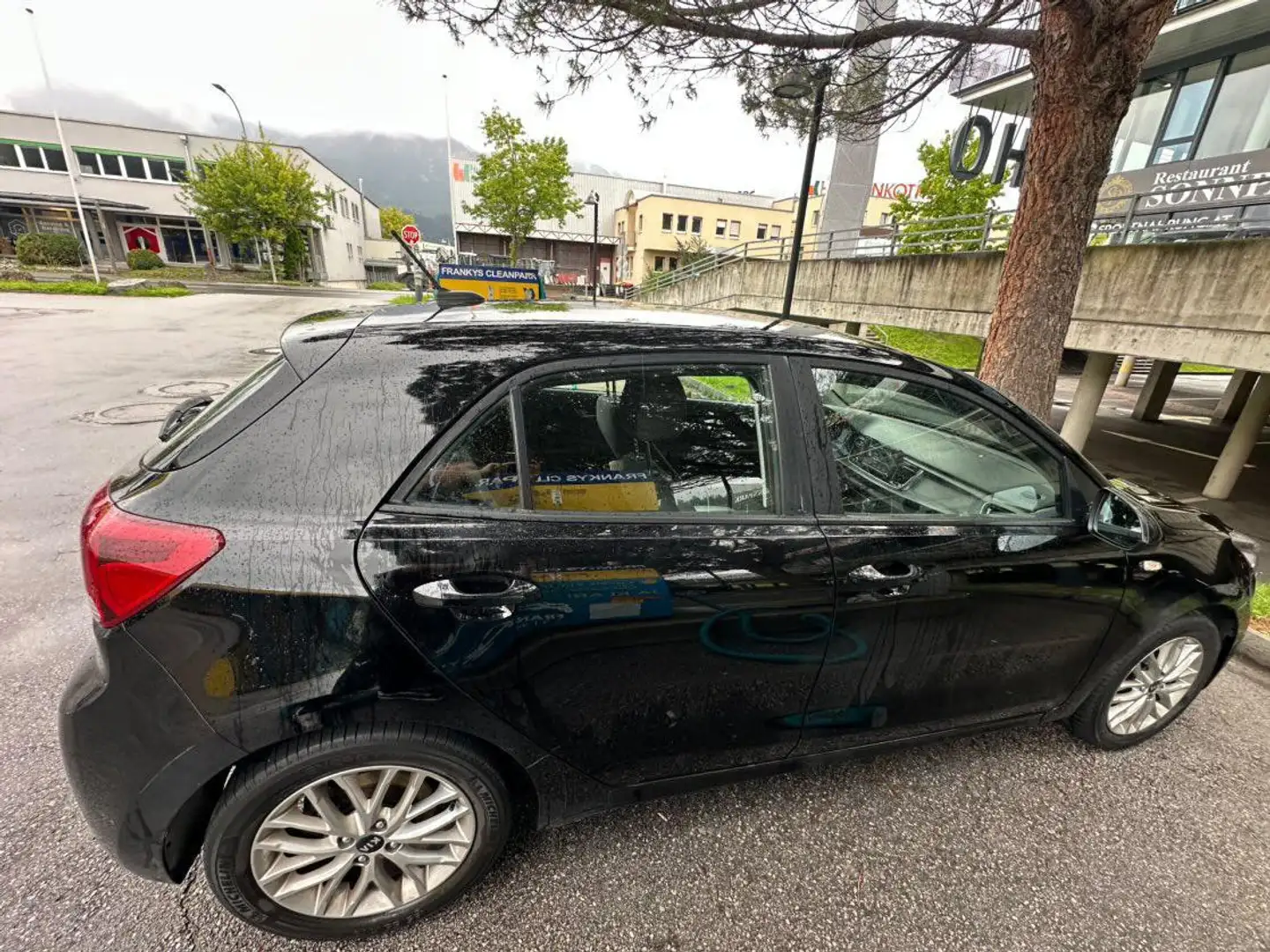 Kia Rio 1.2 Attract - 2