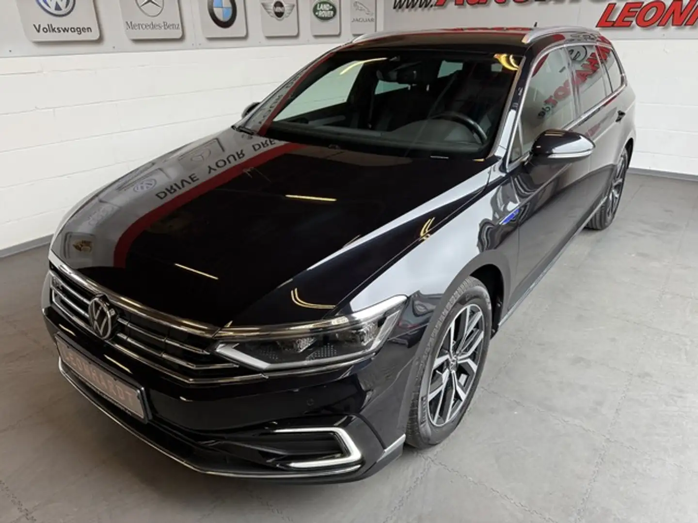 Volkswagen Passat Variant GTE *1.Hand*MwSt*Garantie*ab3,99% Noir - 1