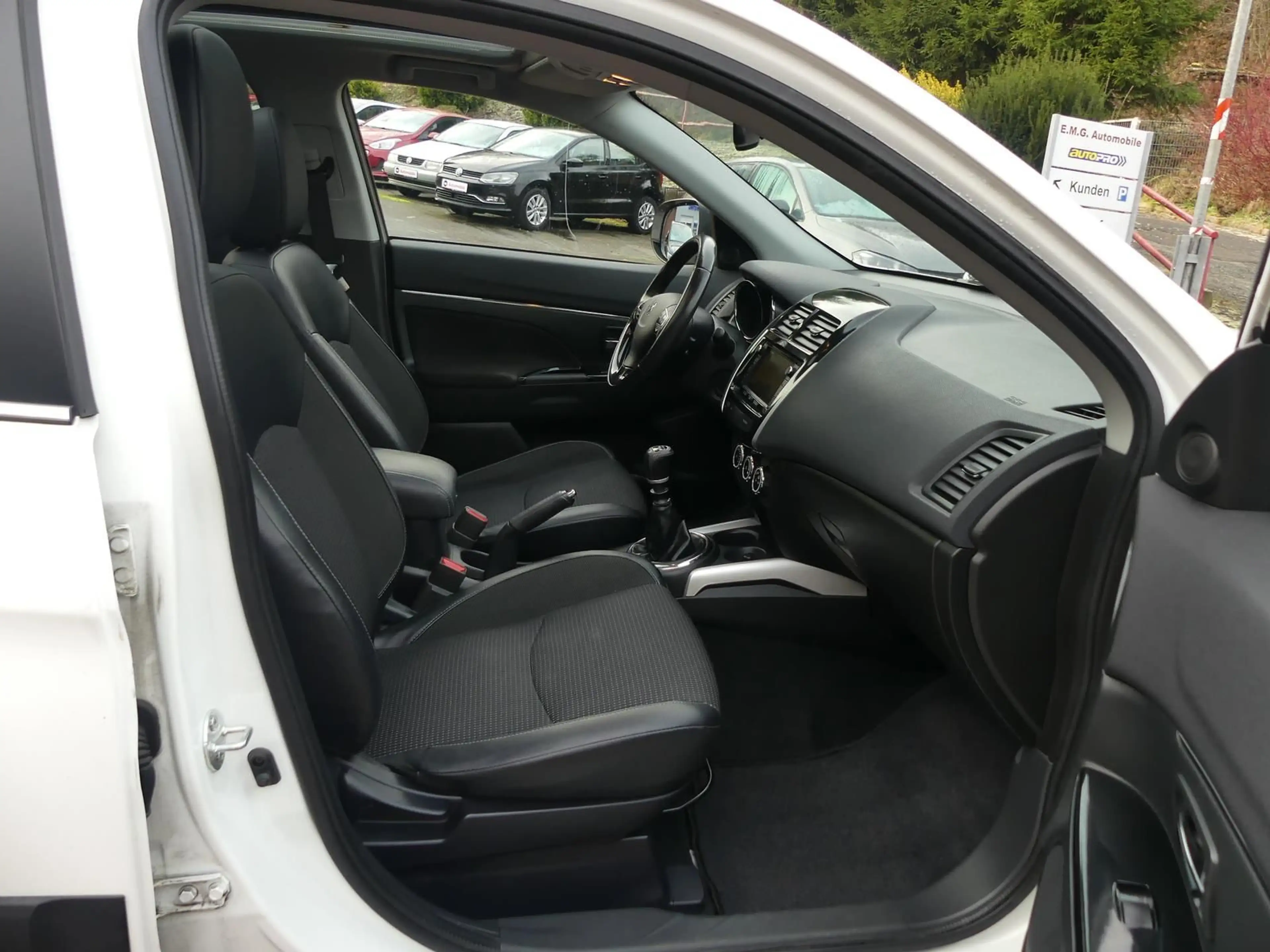 Peugeot 4008 *4WD*Klima*SHZ*Xenon*Kam*Pano — photo 14