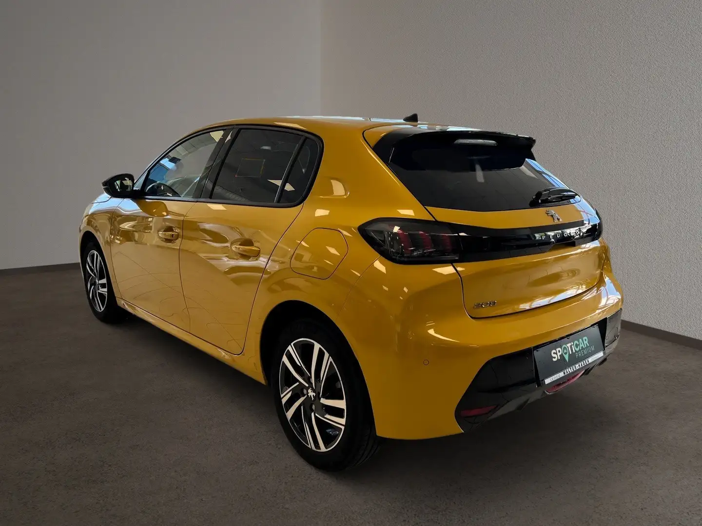 Peugeot 208 Allure 1.2 100 PureTech PDC/RFK/SHZ/LED/DAB Gelb - 2