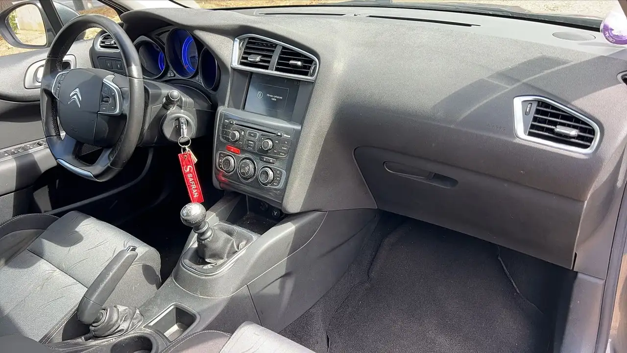 Citroen C4 Berline — photo 10